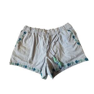 Vineyard Vines Cute embroidered dressy shorts, Size Large; Elastic Waist